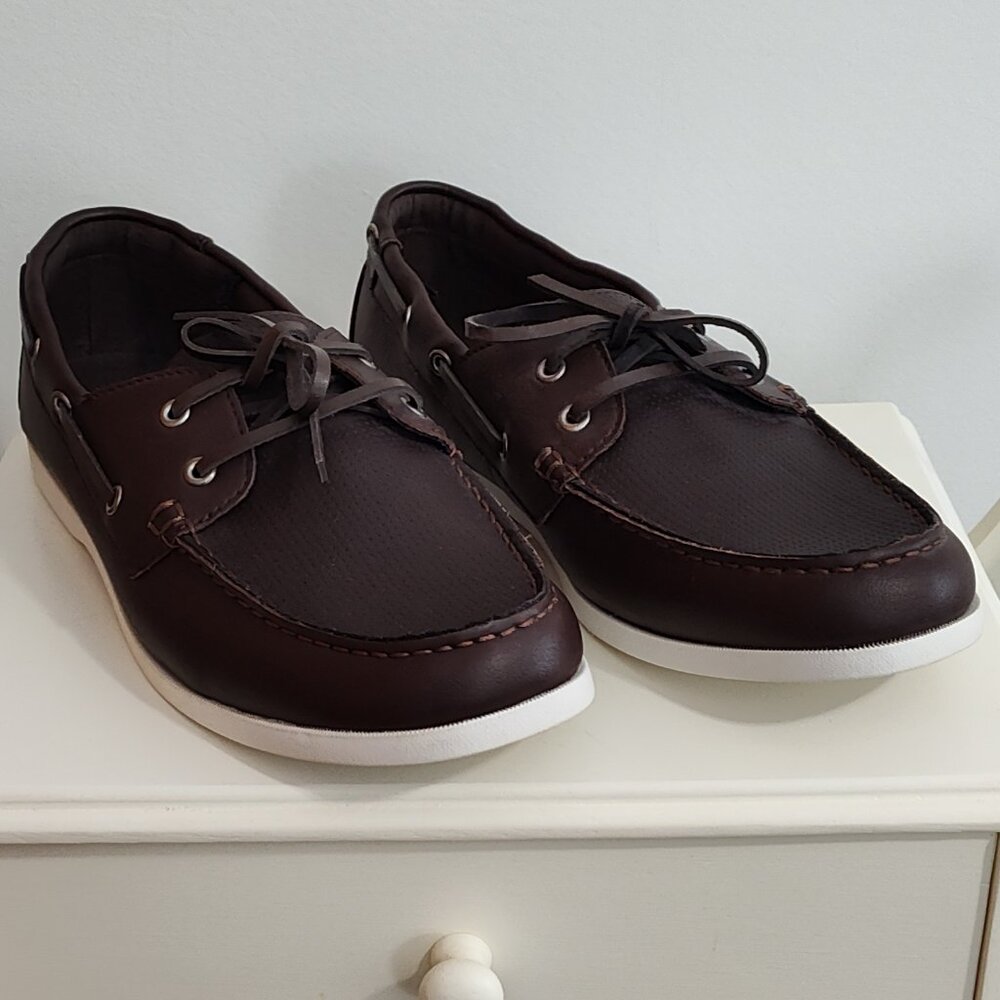 Old Navy men's classic brown boat shoes, EUC, size 11